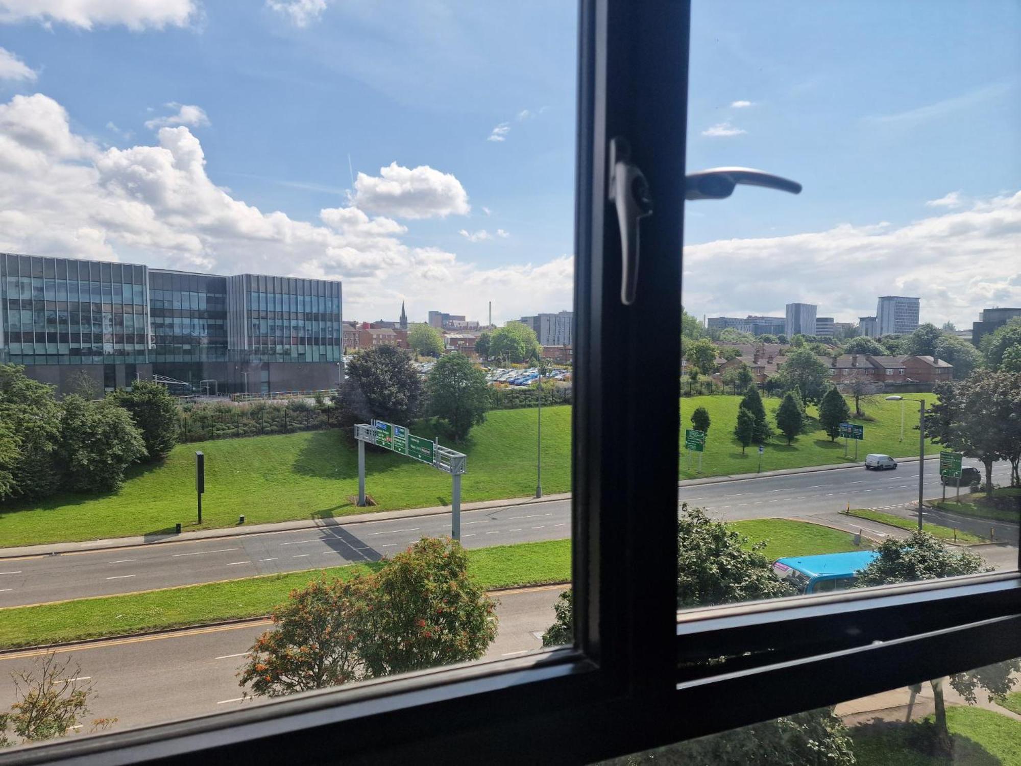 Apartment Westminster Park Luxury One Bed With Free Parking *