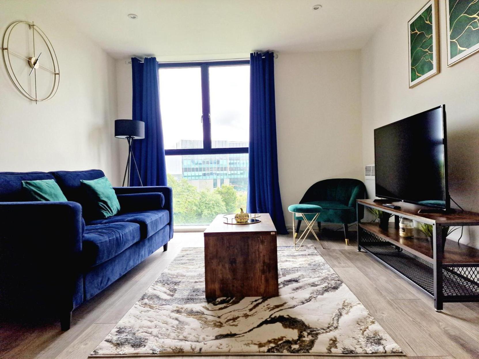Apartment Westminster Park Luxury One Bed With Free Parking