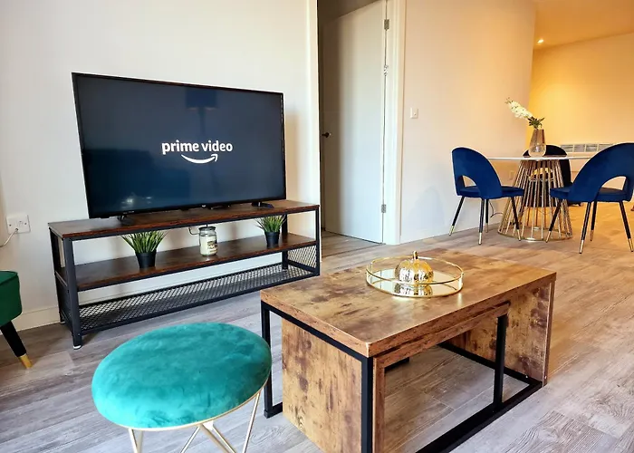Westminster Park Luxury One Bed Apartment With Free Parking